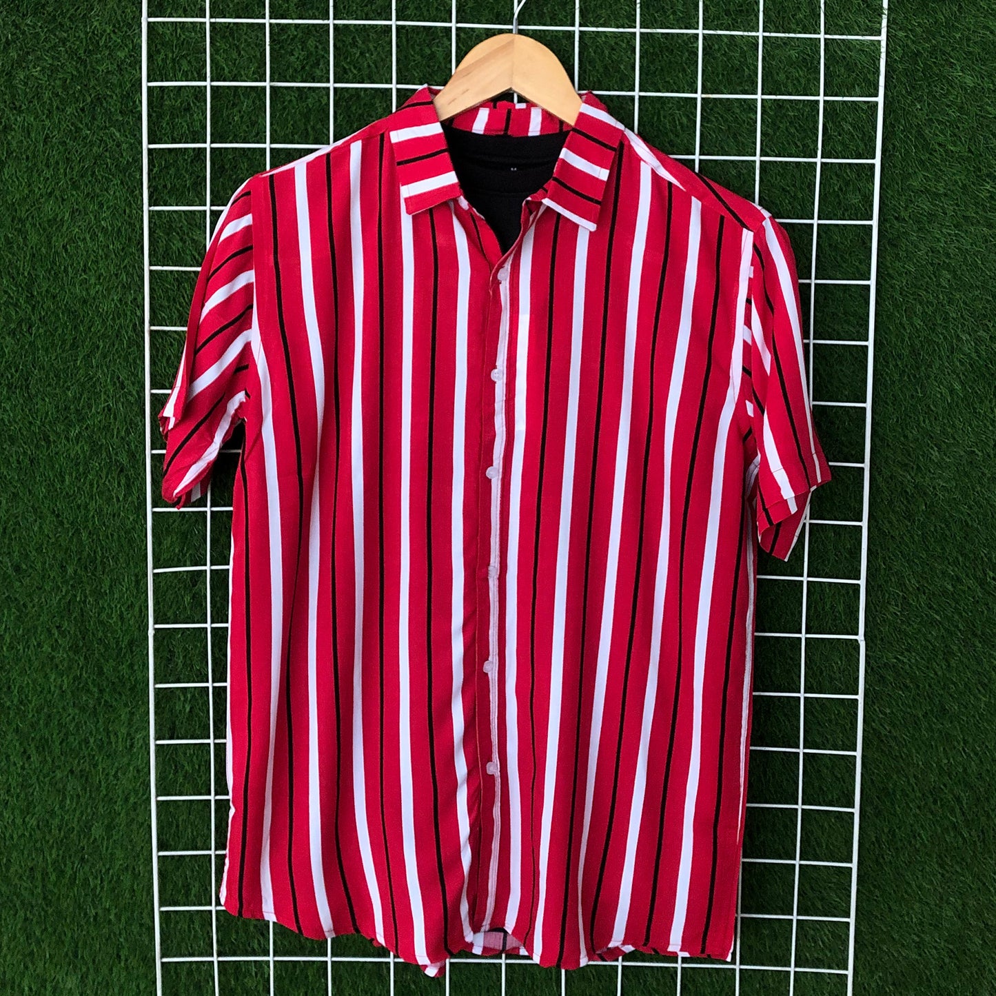 Tri-Color Red Striped Shirt - MS022