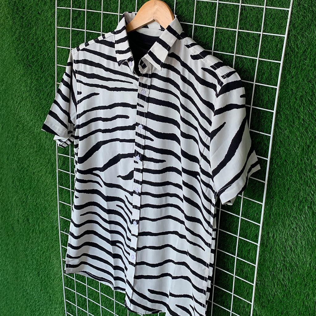 Black & White Tiger Printed Shirt - MS032