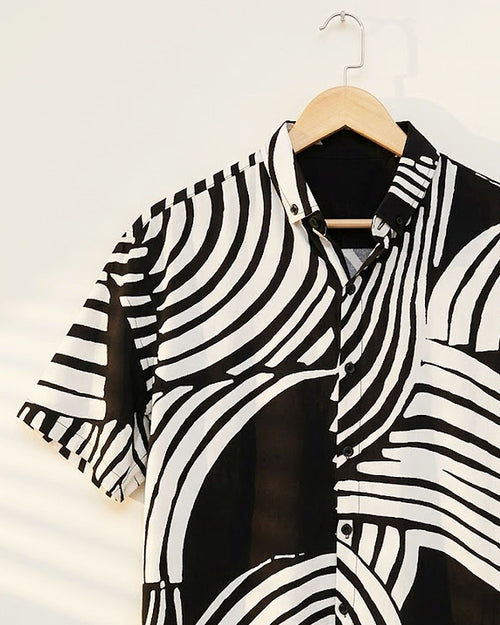 Black & White Curves Printed Shirt - MS072
